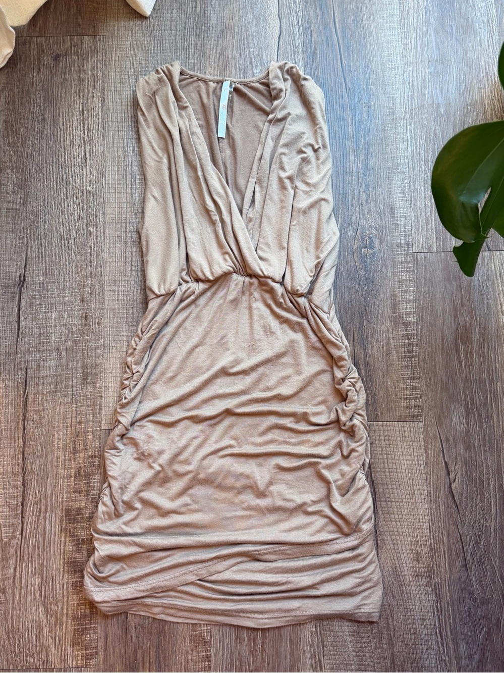 Ruched Women’s Midi Dress